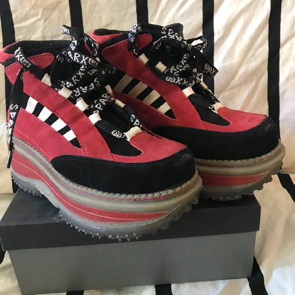 Sparx Buffalo Style Vintage Platforms